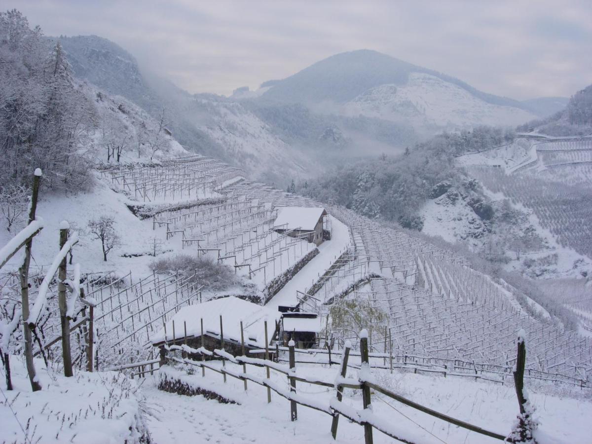 B&B San Valentino Giovo Bagian luar foto