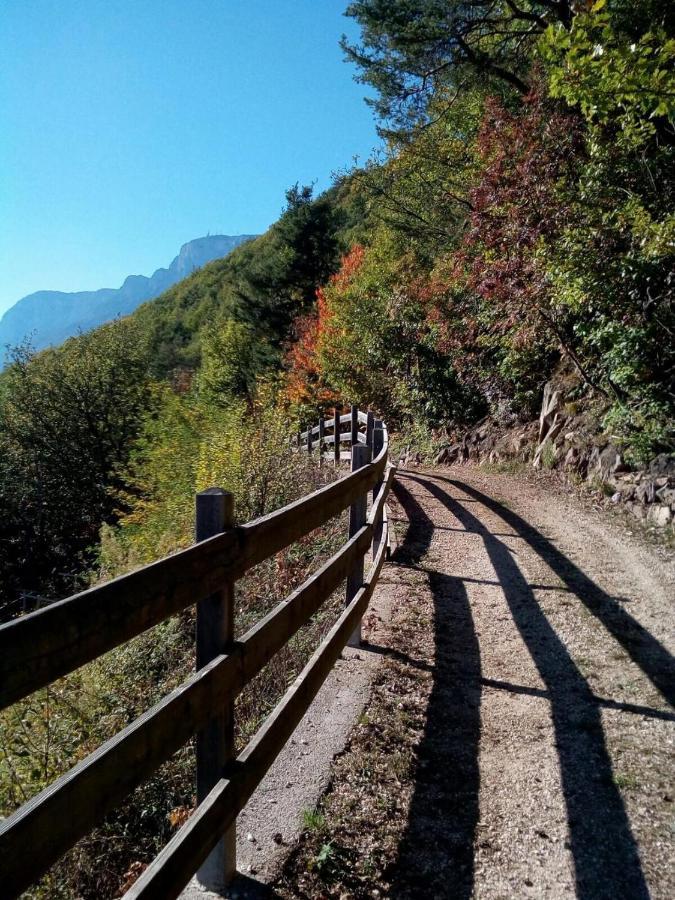 B&B San Valentino Giovo Bagian luar foto