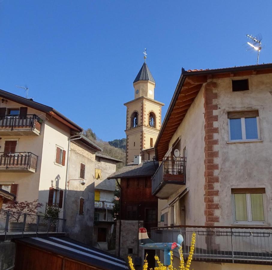 B&B San Valentino Giovo Bagian luar foto